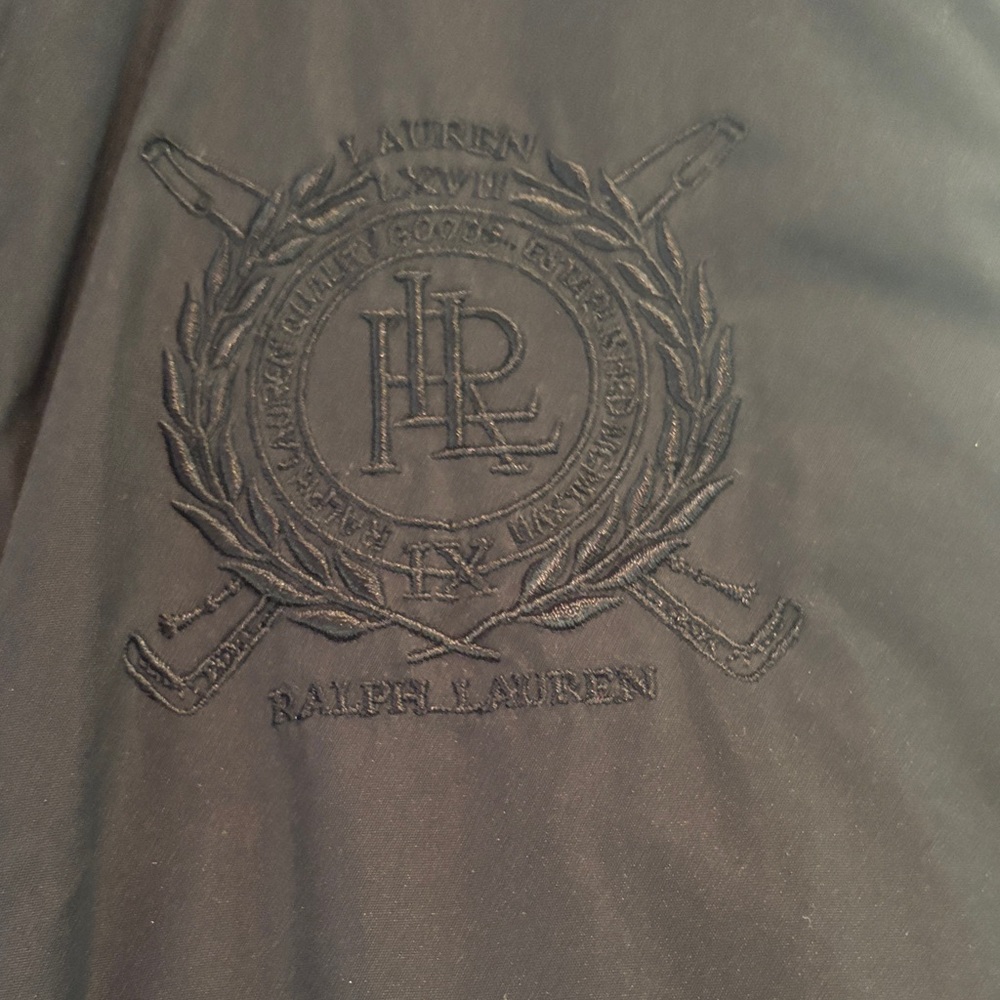 Ralph Lauren Reversible Black/Silver Quilted Vest - Picture 2 of 4